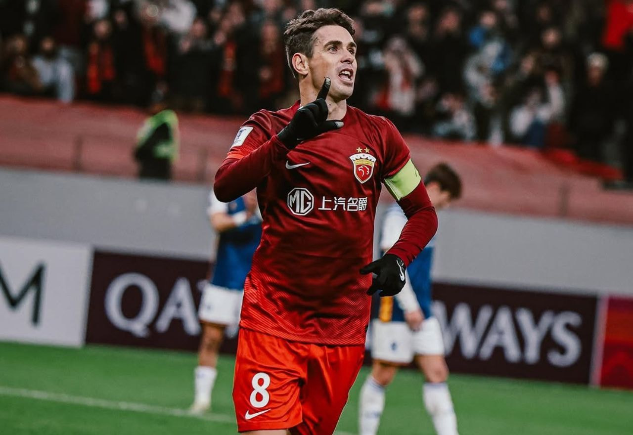 Imagem da noticia Oscar está apalavrado com São Paulo por contrato de três anos