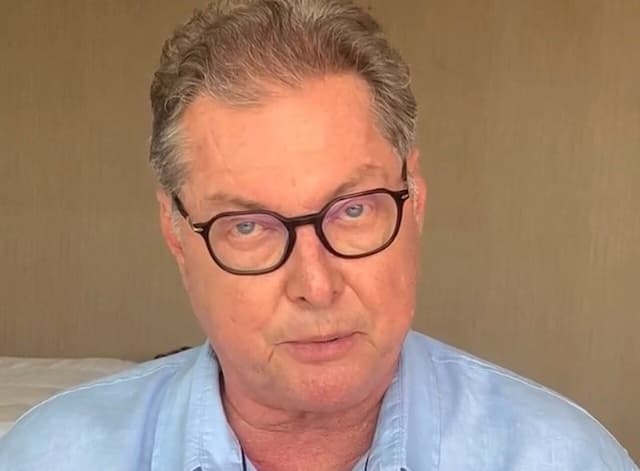 Oswaldo de Oliveira não pedirá desculpas após polêmica com Ancelotti Oswaldo de Oliveira não pedirá desculpas após polêmica com Ancelotti