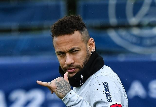 Imagem da noticia PSG oferece Neymar ao Manchester City, que recusa craque brasileiro