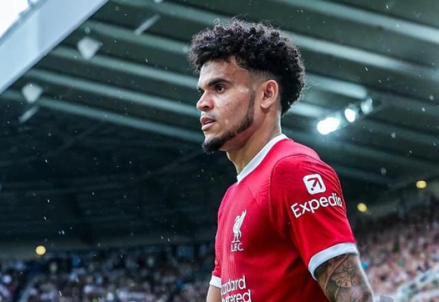 Imagem da noticia Pais de Luis Díaz são sequestrados e atacante fica fora de jogo do Liverpool