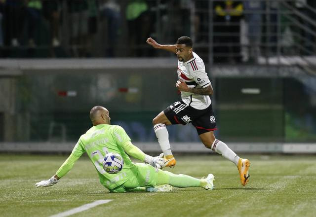 Imagem da noticia São Paulo provoca Palmeiras após classificação: "Virou passeio"