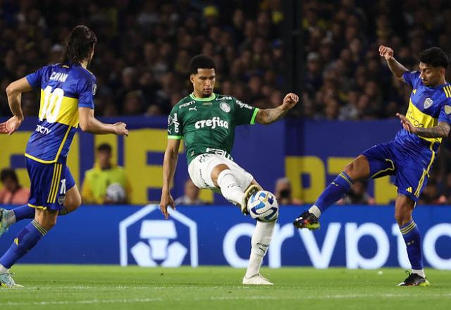 Imagem da noticia Palmeiras segura Boca Juniors e empata sem gols na Bombonera