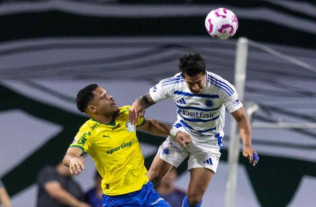 Palmeiras e Cruzeiro empatam sem gols em jogo truncado Palmeiras e Cruzeiro empatam sem gols em jogo truncado