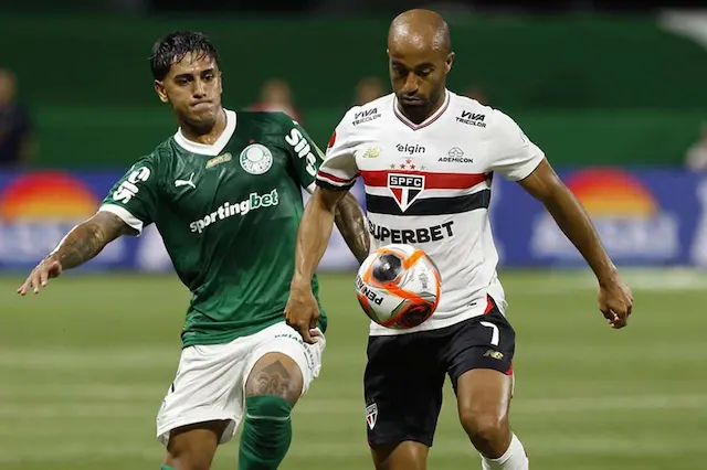 Lucas volta ao sintético em meio a sua maior sequência pós-lesão no São Paulo Lucas volta ao sintético em meio a sua maior sequência pós-lesão no São Paulo