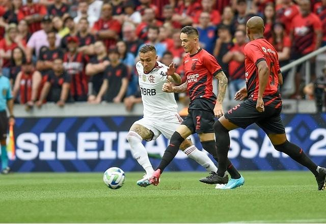Imagem da noticia Flamengo x Athletico-PR: onde assistir, escalações e desfalques