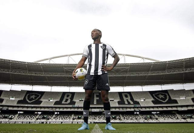 Imagem da noticia Botafogo anuncia a contratação de Patrick de Paula, ex-Palmeiras
