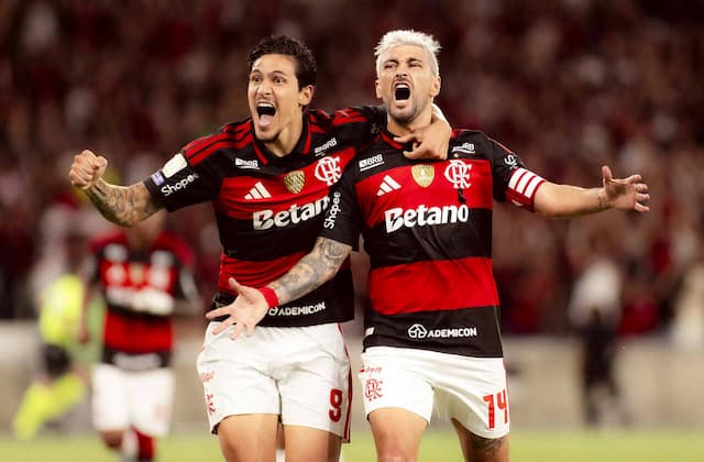 Pedro abre o jogo sobre polêmicas com Filipe Luís no Flamengo e fala sobre Seleção Pedro abre o jogo sobre polêmicas com Filipe Luís no Flamengo e fala sobre Seleção