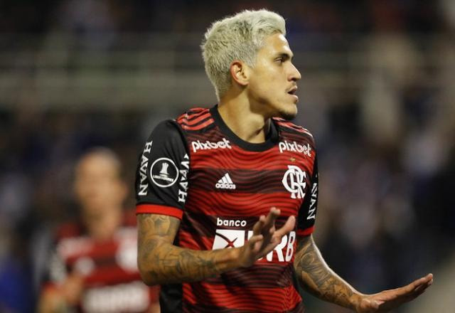 Imagem da noticia Pedro dispara na artilharia da Libertadores e iguala marca de Zico e Gabigol