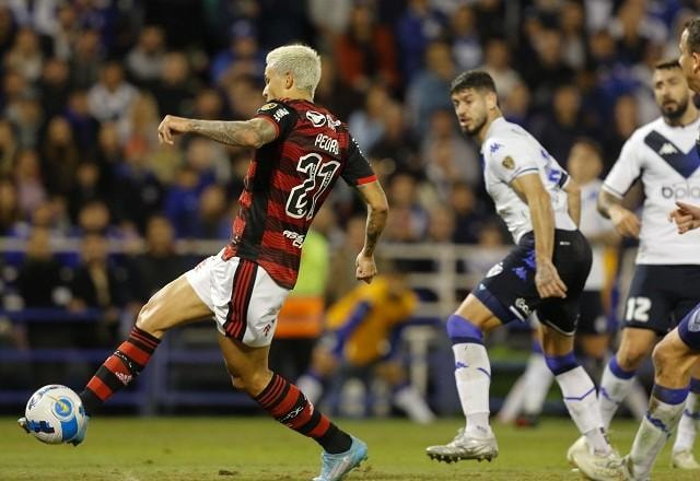 Imagem da noticia Flamengo x Vélez Sarsfield: onde assistir, escalações e desfalques