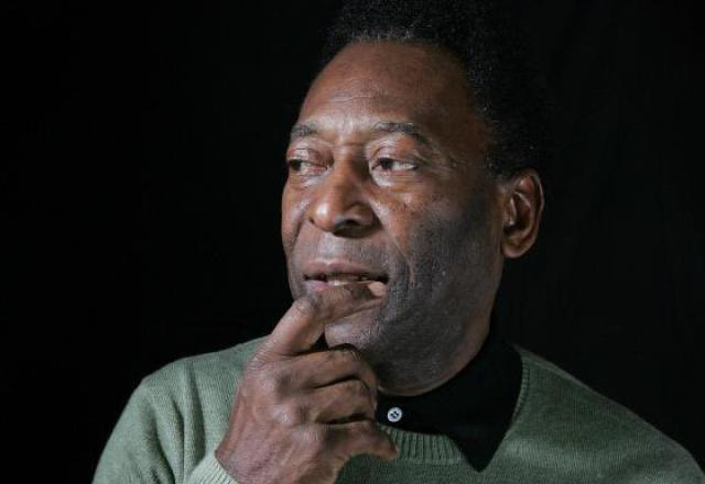 Imagem da noticia Pelé lamenta invasão russa: "Envio minha solidariedade ao povo da Ucrânia"