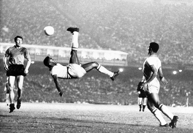 Imagem da noticia Pelé ocupa há mais de 64 anos o posto de mais jovem a conquistar uma Copa