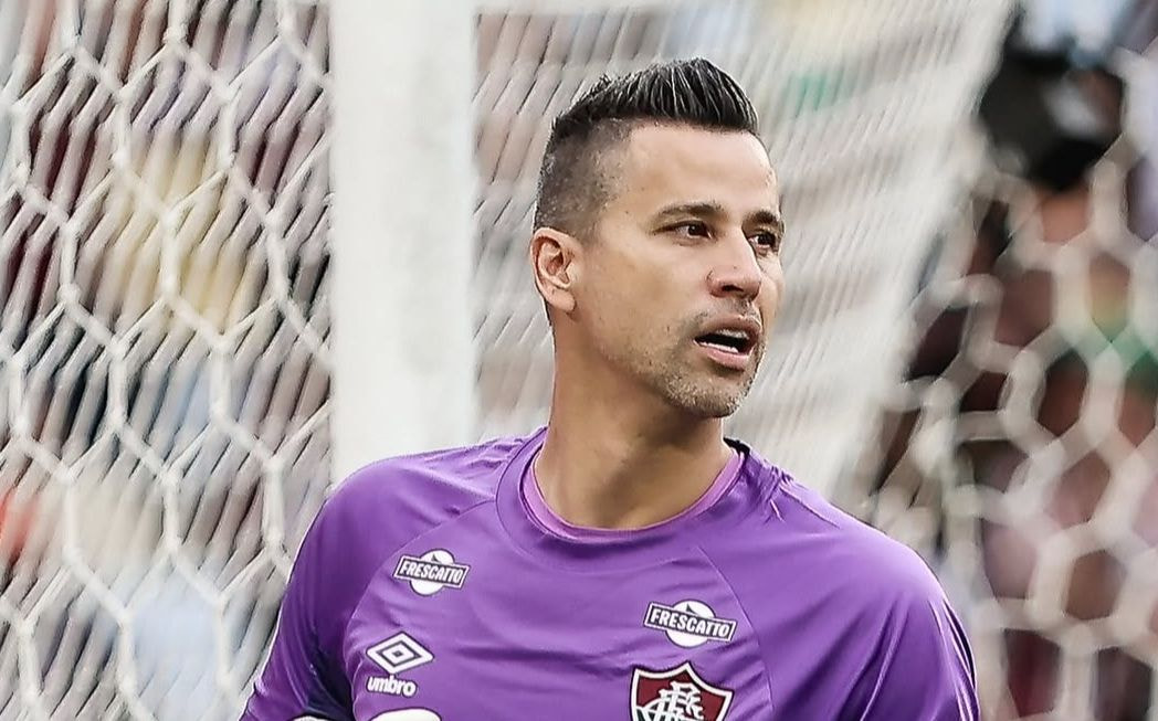 Imagem da noticia Em jogo de festa para Fábio, Fluminense vence o Fortaleza no Brasileirão