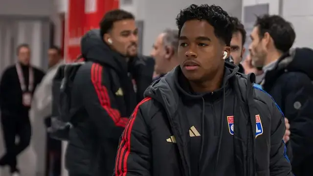 Endrick tem cartão vermelho anulado e pena reduzida na França Endrick tem cartão vermelho anulado e pena reduzida na França