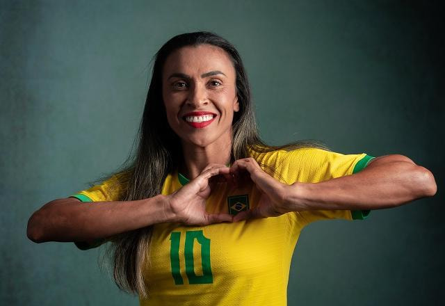 Imagem da noticia Museu Seleção Brasileira inaugurará estátua da rainha Marta