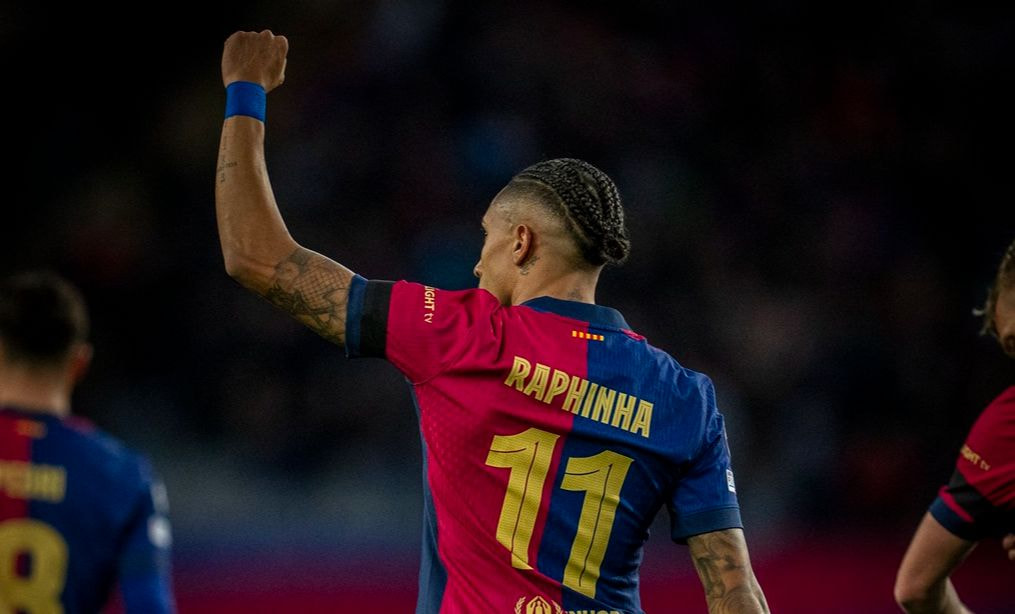 Imagem da noticia Raphinha é o artilheiro da Champions League 2024/25