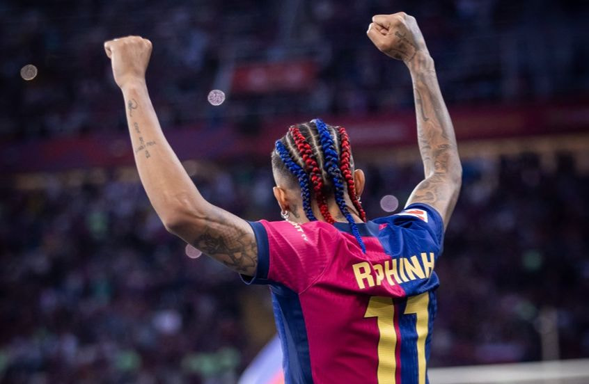 Imagem da noticia Site americano elege Raphinha como melhor jogador da temporada europeia