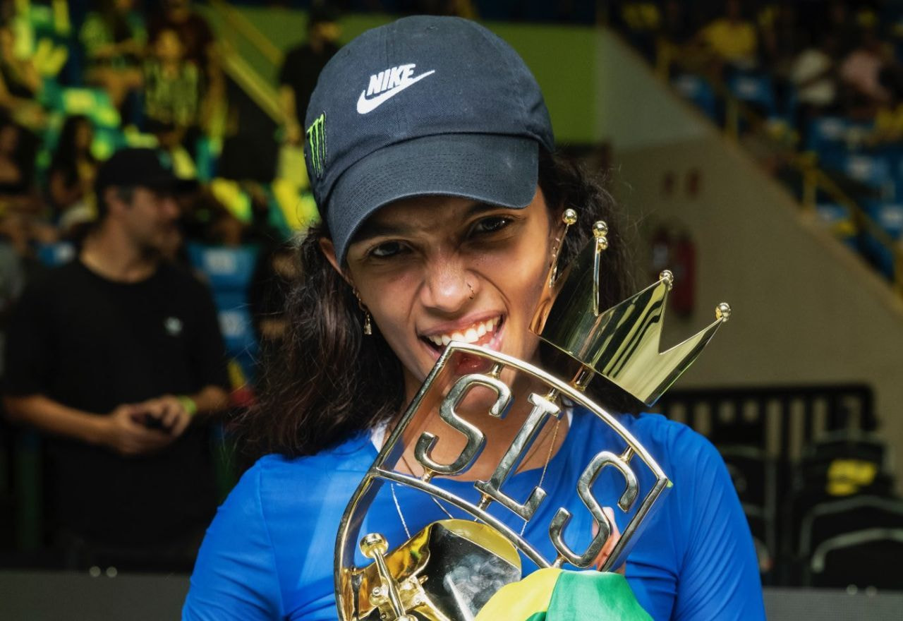 Imagem da noticia Rayssa Leal é tricampeã da liga mundial de skate street