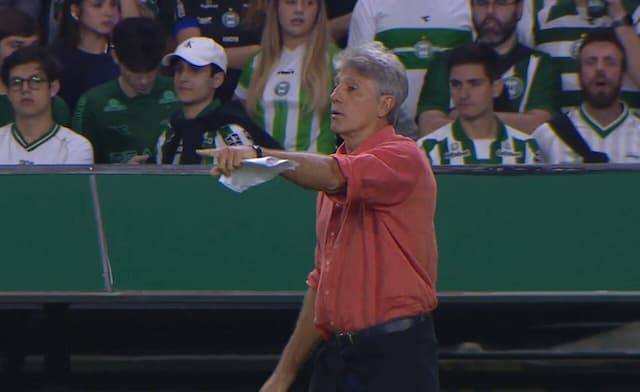 Renato Gaúcho amarga sua pior sequência desde a chegada ao Vasco Renato Gaúcho amarga sua pior sequência desde a chegada ao Vasco