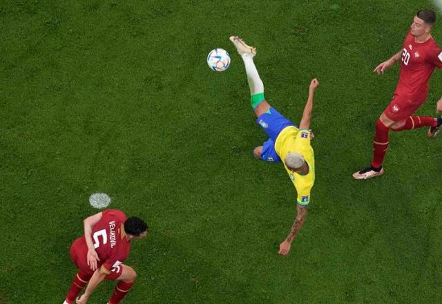 Imagem da noticia Rumo ao hexa: Richarlison brilha, e Brasil vence Sérvia na estreia da Copa
