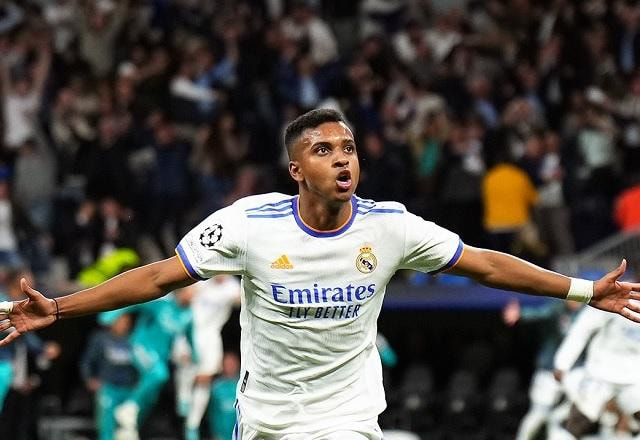 Imagem da noticia Rodrygo explica por que recusou pênalti oferecido por Benzema