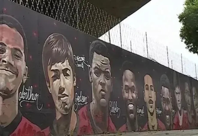 Imagem da noticia MP recorre de sentença que absolveu todos os réus do incêndio no Ninho do Urubu