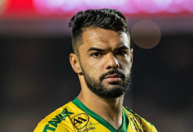 Imagem da noticia Saiba quanto Raniele custará ao Corinthians e detalhes do contrato