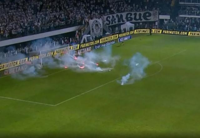 Imagem da noticia Santos jogará com portões fechados por 30 dias após confusão em clássico