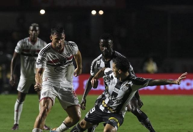 Imagem da noticia São Paulo x Santos: onde assistir, escalações e desfalques