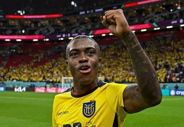Imagem da noticia São Paulo anuncia a contratação do volante Jhegson Méndez
