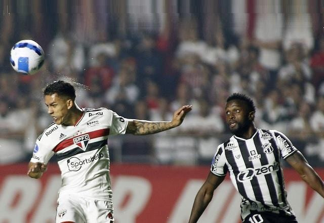 Imagem da noticia São Paulo bate o Ceará com gol de Nikão e larga na frente nas quartas da Sul-Americana