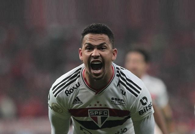 Imagem da noticia São Paulo vence o América-MG e abre vantagem nas quartas da Copa do Brasil