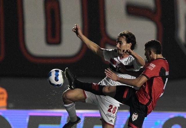 Imagem da noticia São Paulo x Atlético-GO: onde assistir, escalações e desfalques