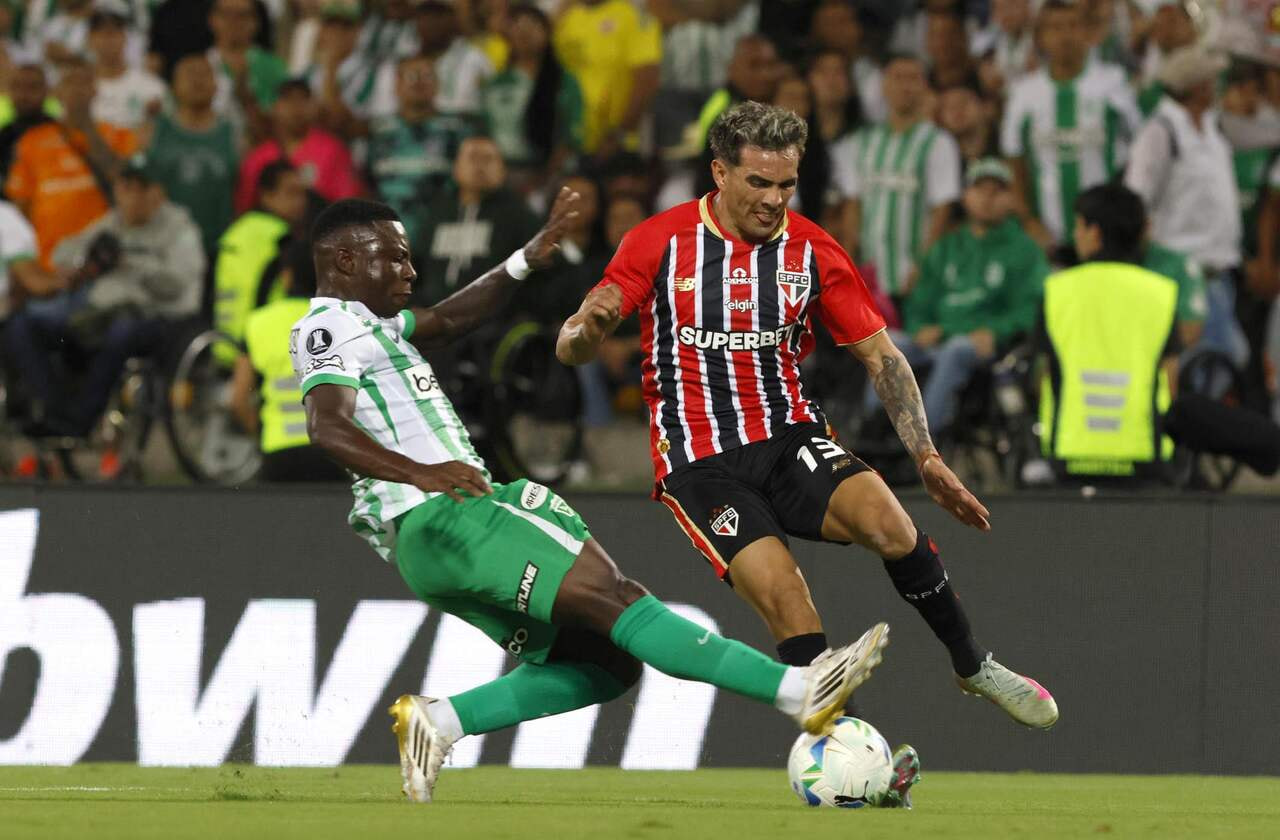 Imagem da noticia Enzo Díaz explica entrada forte e exalta entrega do São Paulo na Libertadores