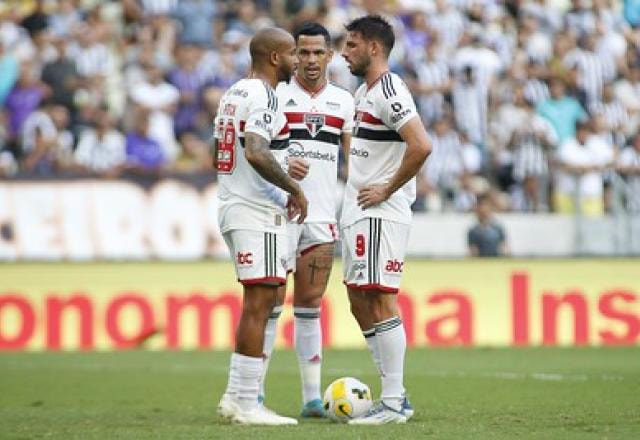 Imagem da noticia São Paulo x Avaí: onde assistir, escalações e desfalques