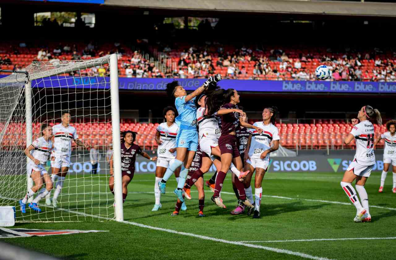 Imagem da noticia São Paulo vence Ferroviária nos pênaltis e vai às semis do Brasileirão Feminino