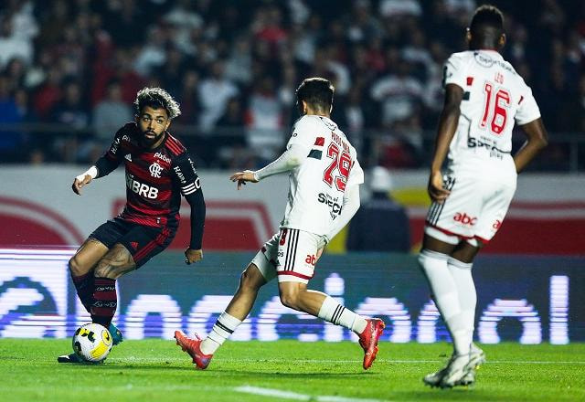Imagem da noticia São Paulo x Flamengo: onde assistir, escalações e desfalques