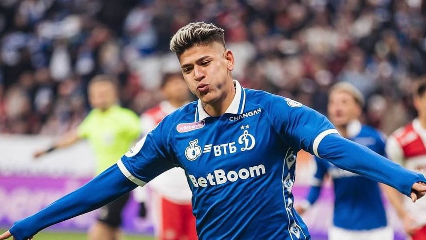 Imagem da noticia Carrascal já tem data para desembarcar no Rio e assinar com Flamengo