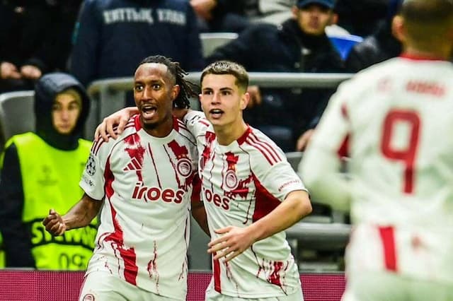 Olympiacos vence o Kairat e segue com chances de avançar na Champions Olympiacos vence o Kairat e segue com chances de avançar na Champions