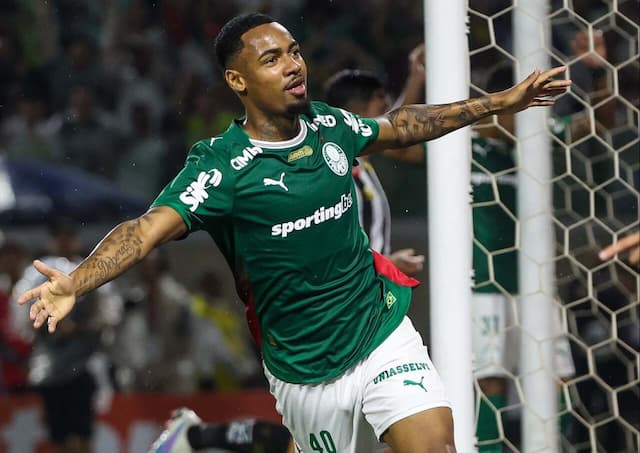 Com brilho de Allan, Palmeiras vence Santos e dorme na liderança do Paulistão Com brilho de Allan, Palmeiras vence Santos e dorme na liderança do Paulistão