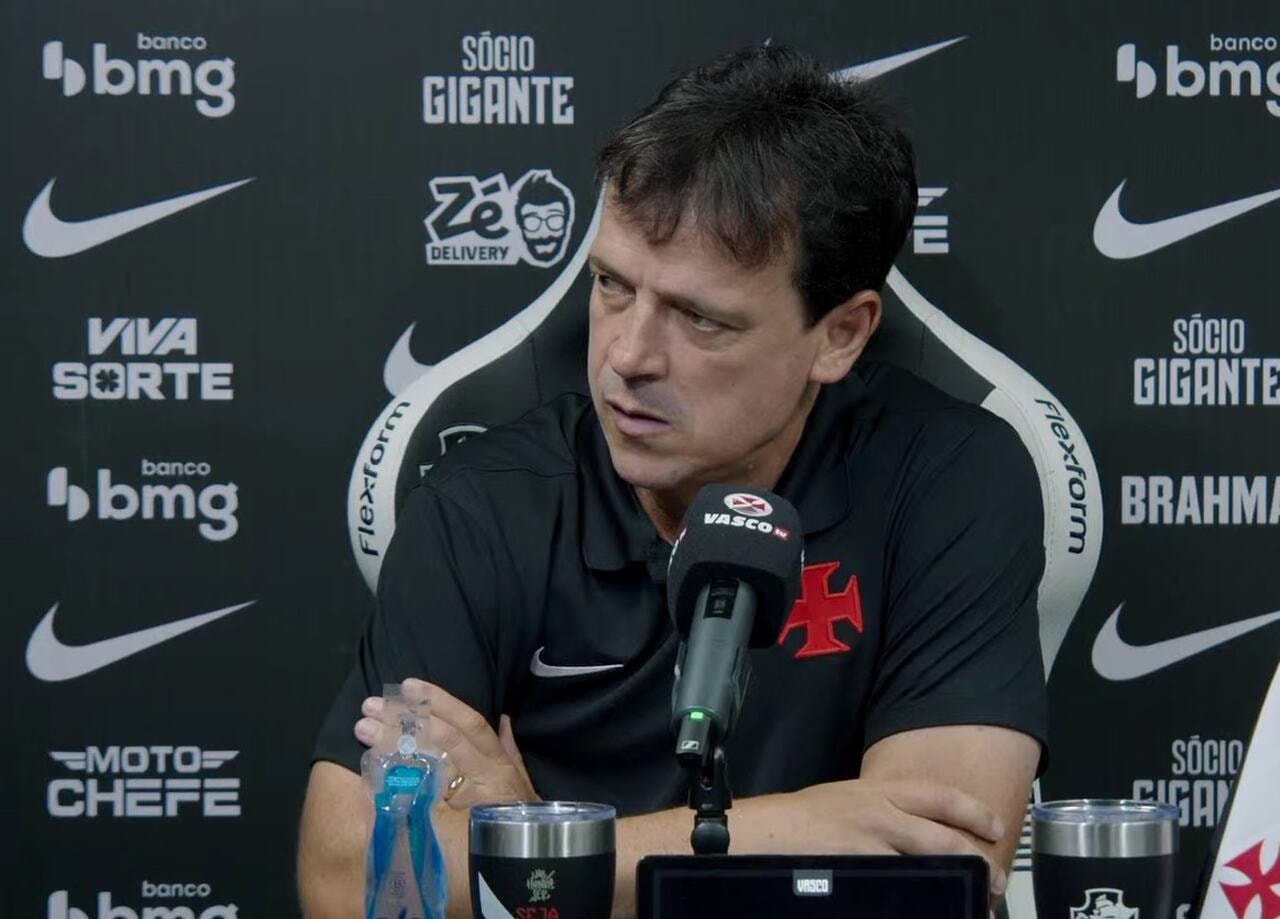 Imagem da noticia Diniz elogia volume de jogo do Vasco, mas lamenta empate