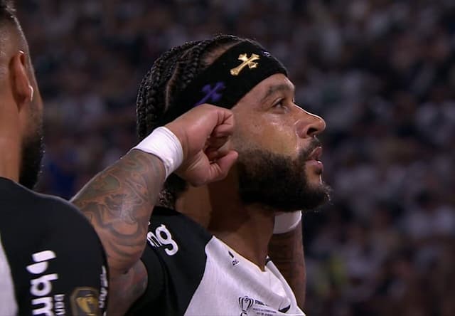 Memphis Depay celebra título recordando desconfianças: "Ninguém acreditava em nós" Memphis Depay celebra título recordando desconfianças: "Ninguém acreditava em nós"