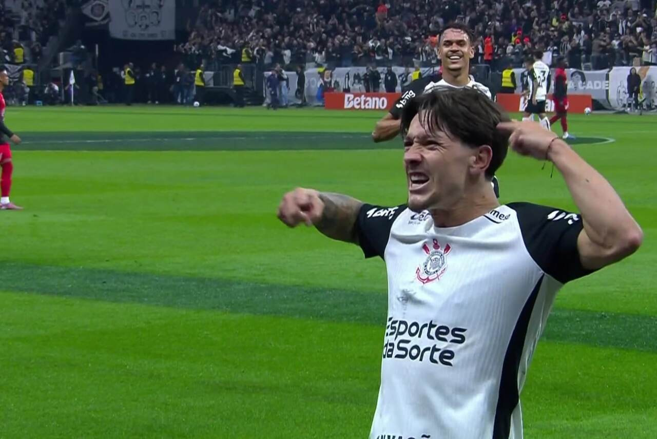 Imagem da noticia Garro celebra classificação e define o espírito do Corinthians: "Brigar por tudo"