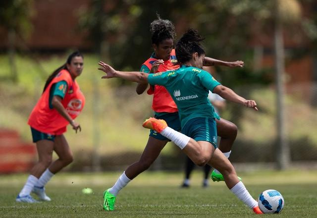 Imagem da noticia Colômbia x Brasil: onde assistir e escalações do duelo pela Copa América