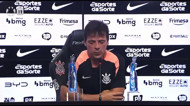 Apresentado, Diniz fala da intimidação da torcida do Corinthians Apresentado, Diniz fala da intimidação da torcida do Corinthians