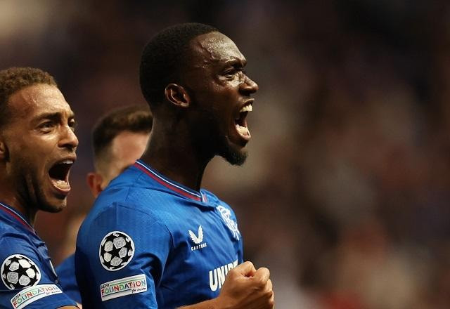 Imagem da noticia Rangers e PSV ficam no empate em partida com final eletrizante