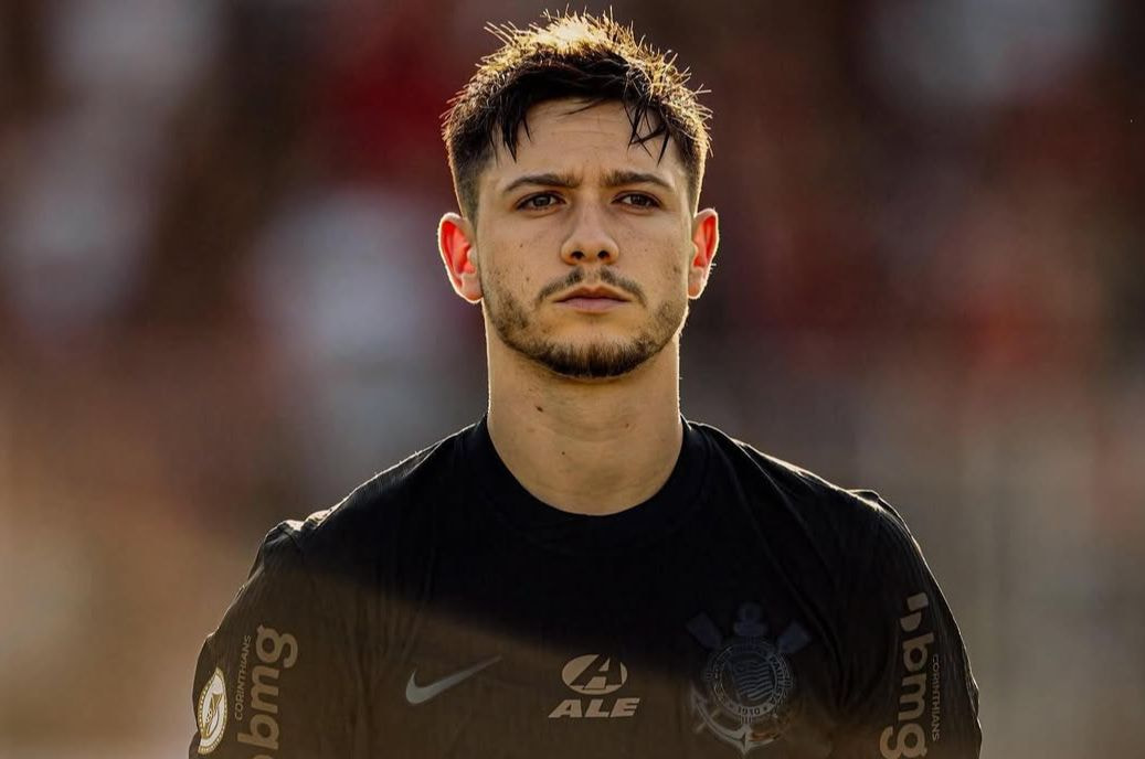 Imagem da noticia Garro se manifesta após eliminação do Corinthians: "Doeu muito e ainda vai doer"