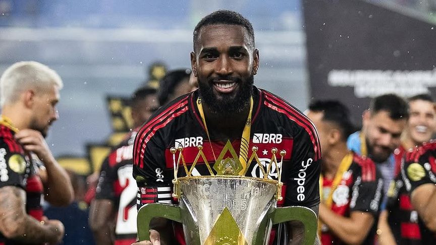 Imagem da noticia Venê Casagrande: "Flamengo não recebeu proposta por Gerson"
