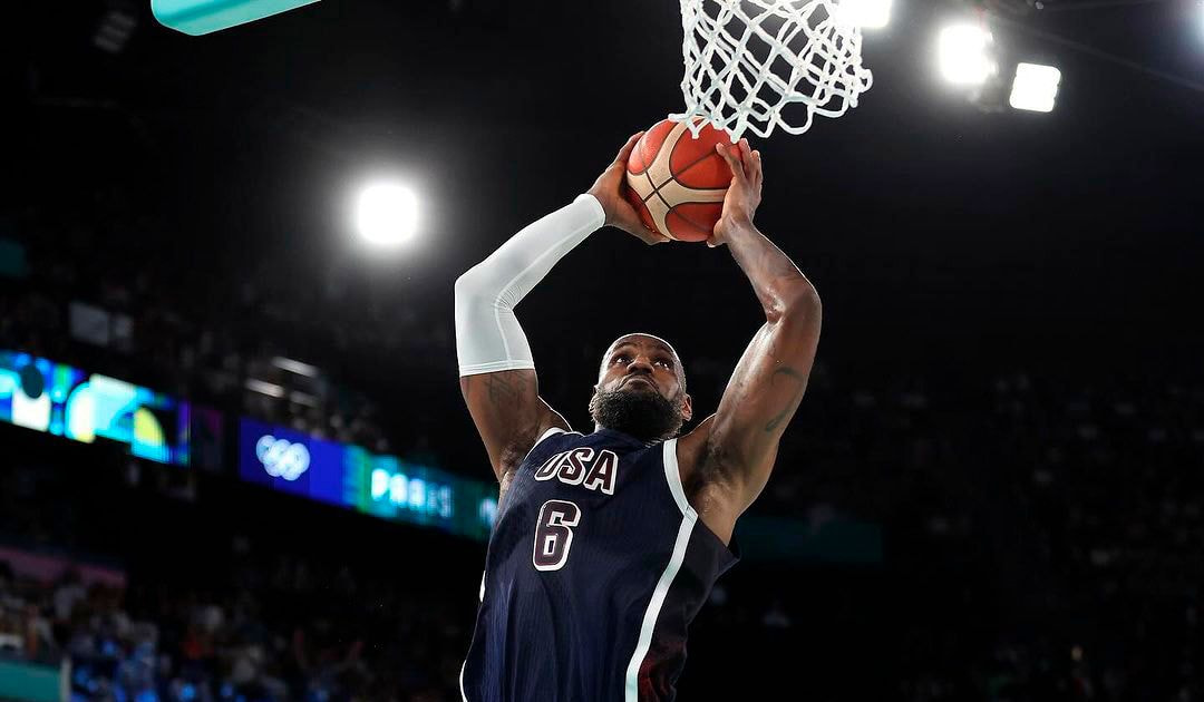 Imagem da noticia Curry e LeBron dão show e EUA conquistam ouro no basquete masculino