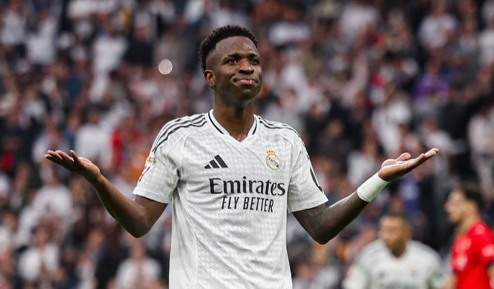 Imagem da noticia Vini Jr. é eleito o melhor jogador do mundo da Fifa