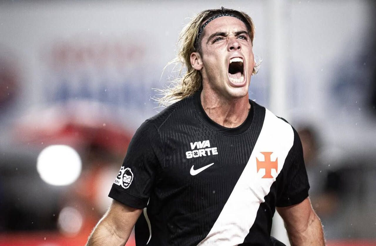 Imagem da noticia Spinelli celebra gols e destaca briga por titularidade no Vasco